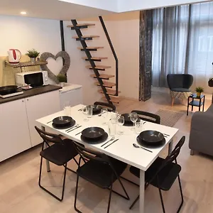  Apartmán The Apex Residences