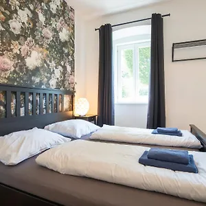 dainn-apartments-schnbrunn.vienna-besthotels.com/